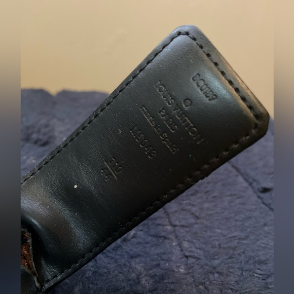 LV Initiales 40mm Matte Black Belt - Picture 7 of 15